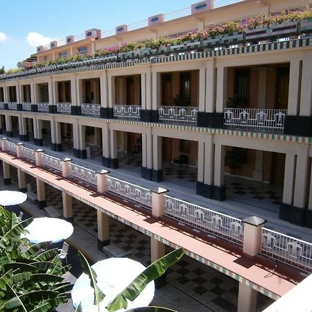 Hotel Fenix Zamora de Hidalgo Exteriör bild